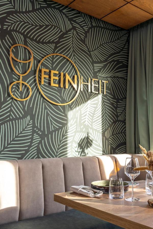 Feinheit Hotel & Restaurant, Tor Zu Hunsrueck Und Mittelrhein! Halsenbach Exterior photo